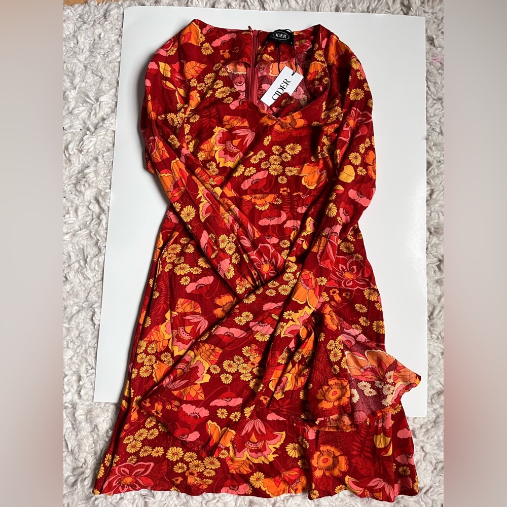 Cute colorful 70s dress